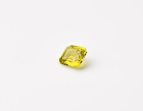 109356- Chrysoberyl Yellowish Green 1.02ct Oval (2)